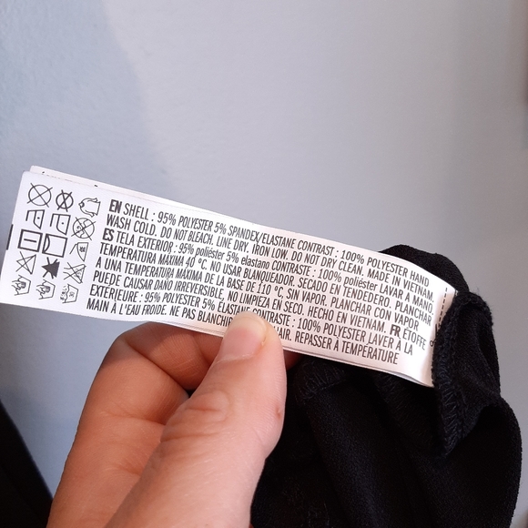 ❌SOLD❌ 21 Capelet Deep V-neck Bodycon Dress - Picture 3 of 11